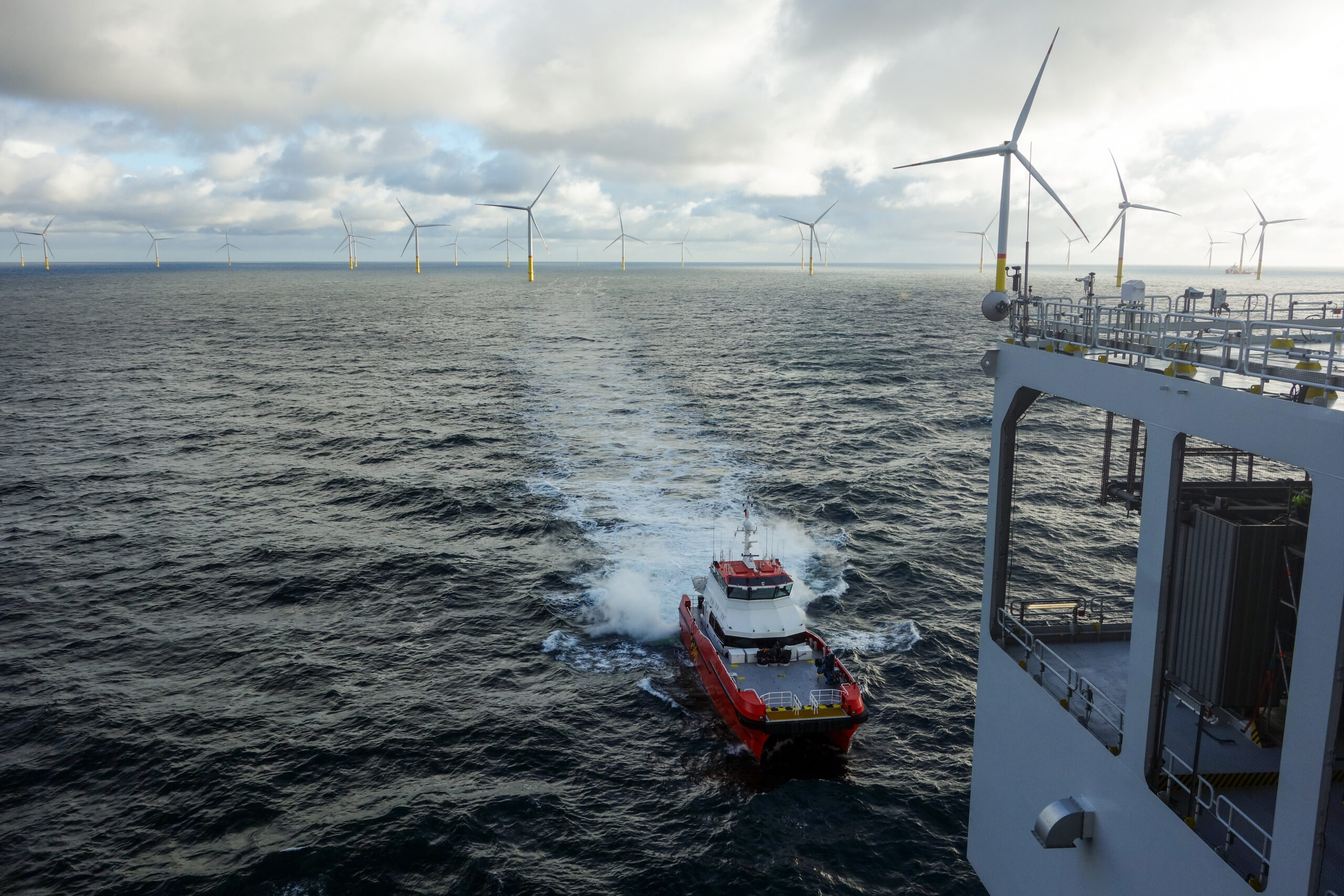 Crew transfer vessel for offshore wind application example for the AX300 Diesel Outboard
